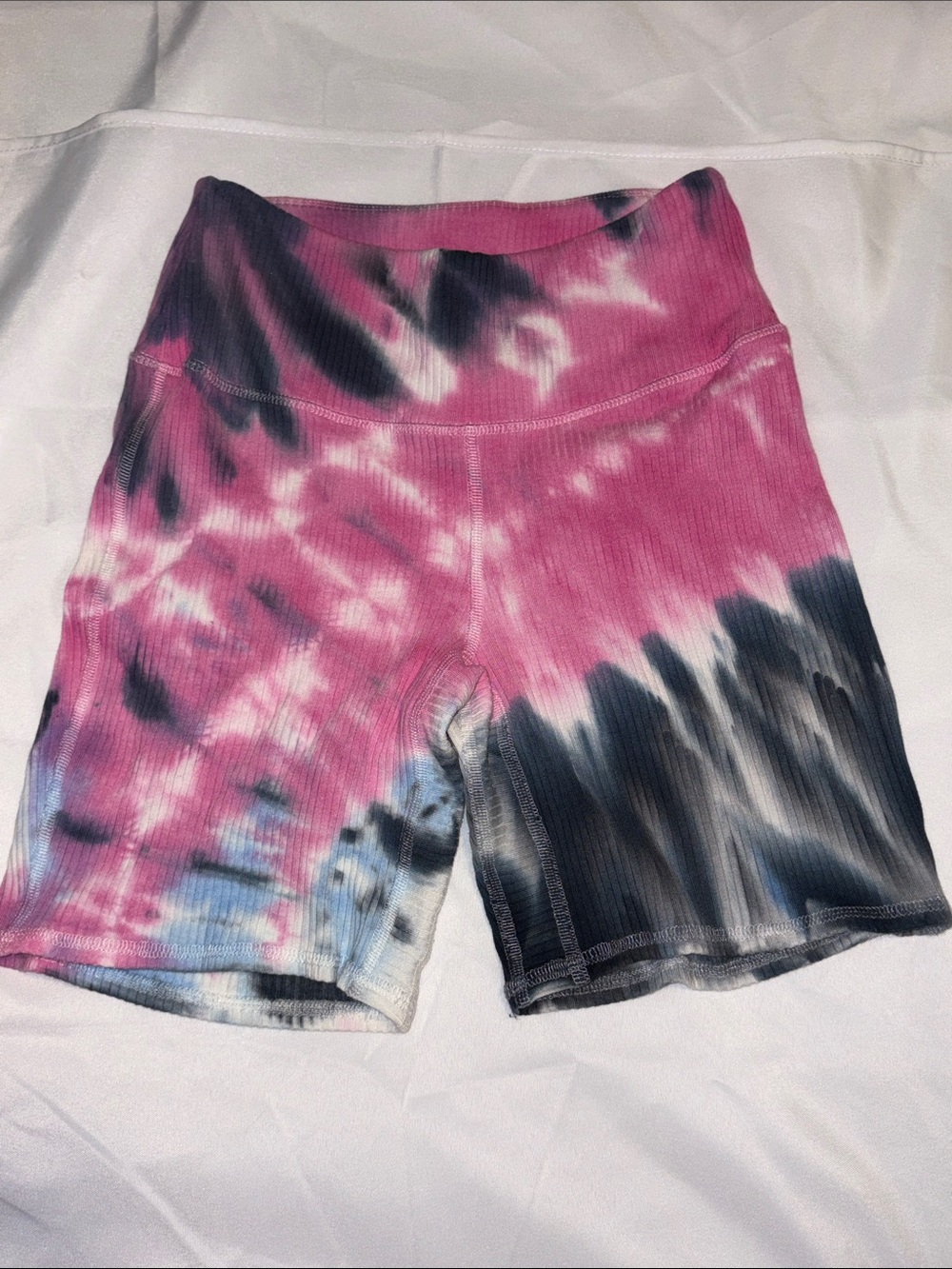 WSLY Tie-Dye Ribbed Bike Shorts - Pink & Black Small
